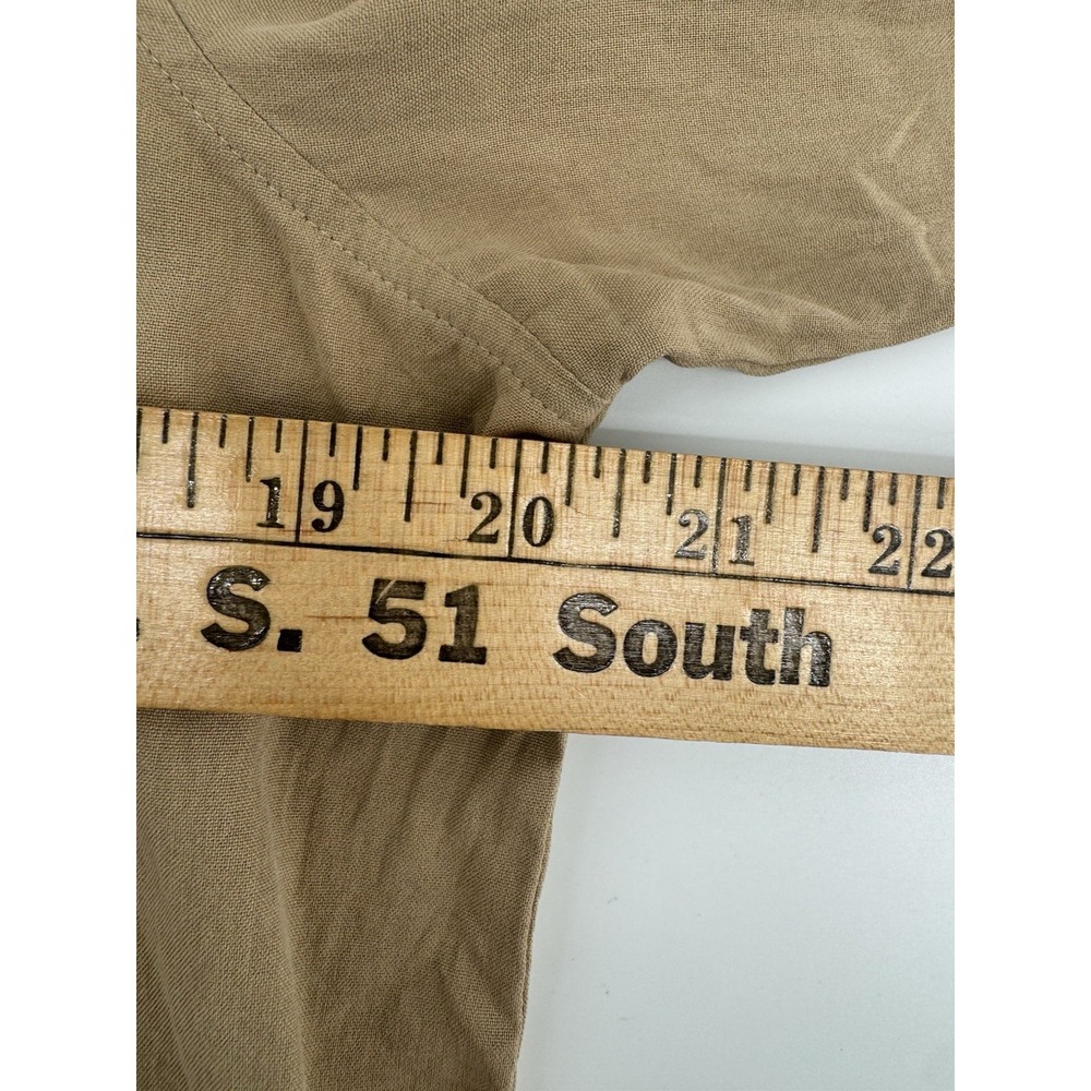 ORVIS Women's Tan Long Sleeve Button Up Shirt Casual Silk Quiet Lxury Sz Medium - Picture 5 of 7